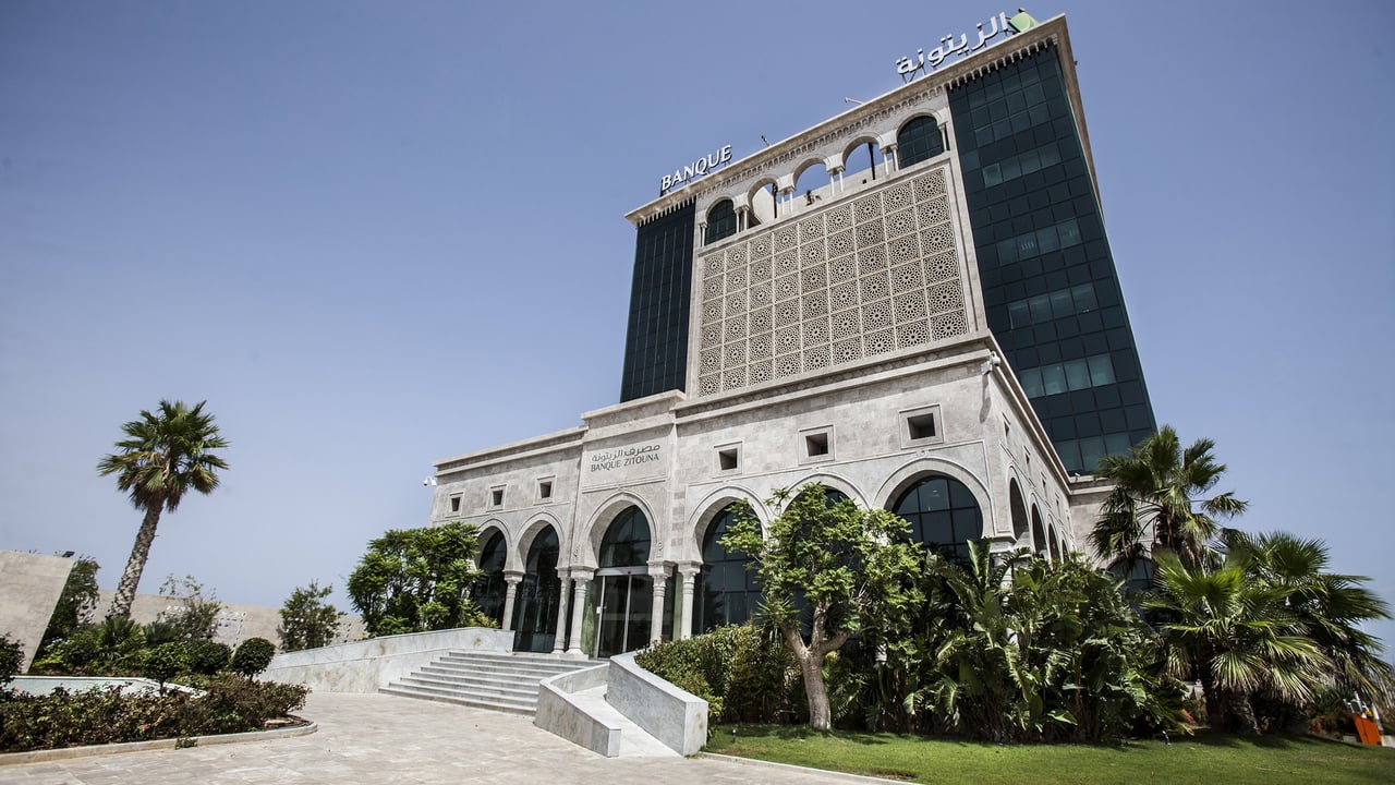 Tunisie : pourquoi le holding de l’émir du Qatar fait le ménage au sein de Zitouna Bank
