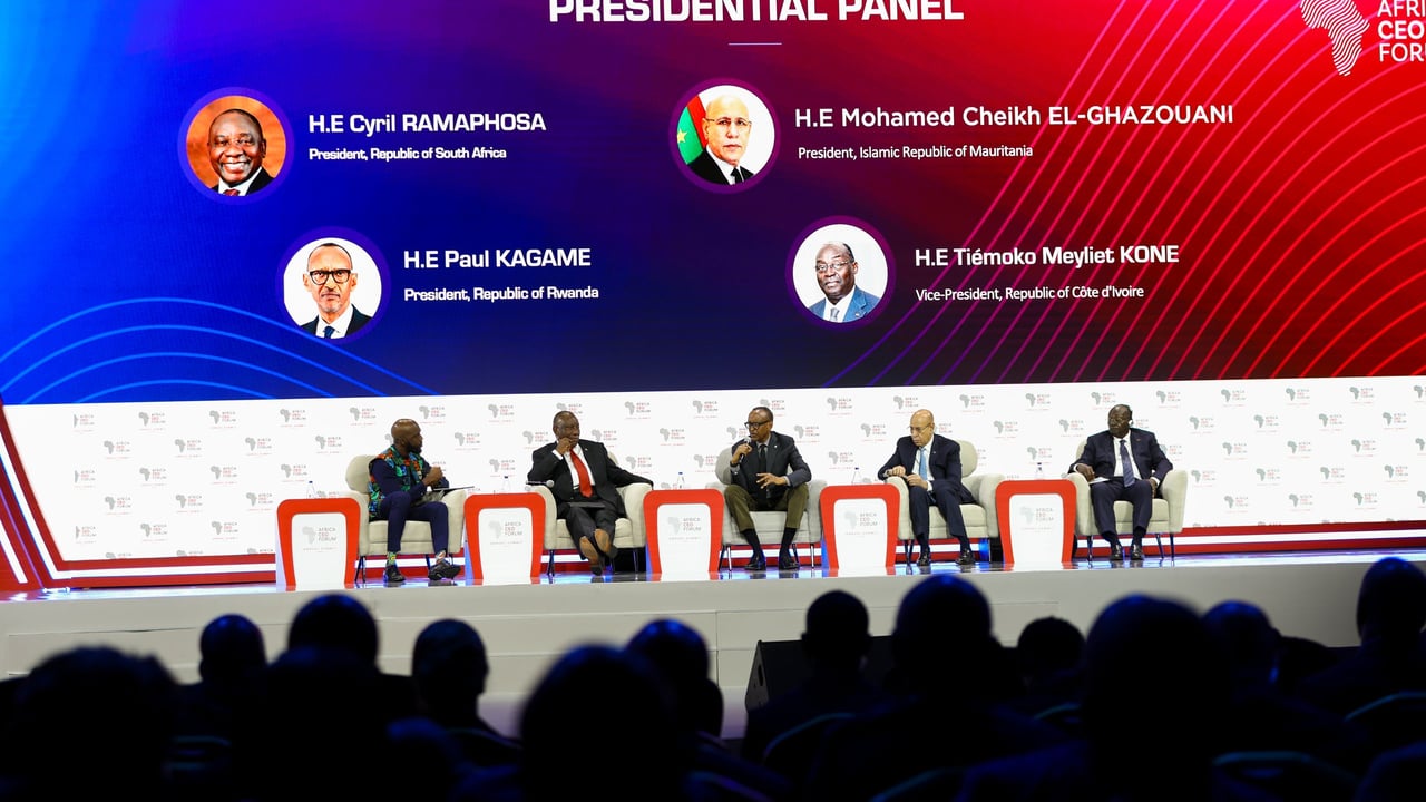 Alassane Ouattara et Orange, Paul Kagame et IFC… Le public et le privé sont-ils prêts à signer un « new deal » ?