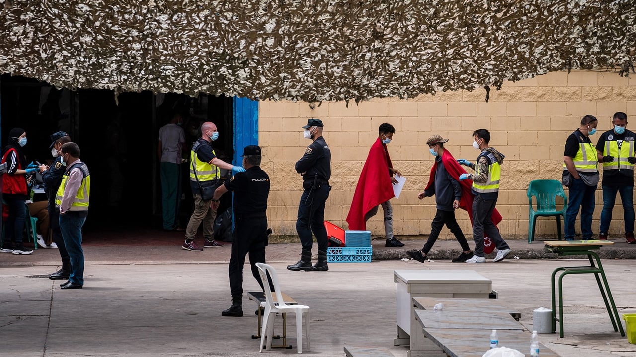 Mineurs marocains : la droite espagnole relance l’accord de 2007 sur leur rapatriement