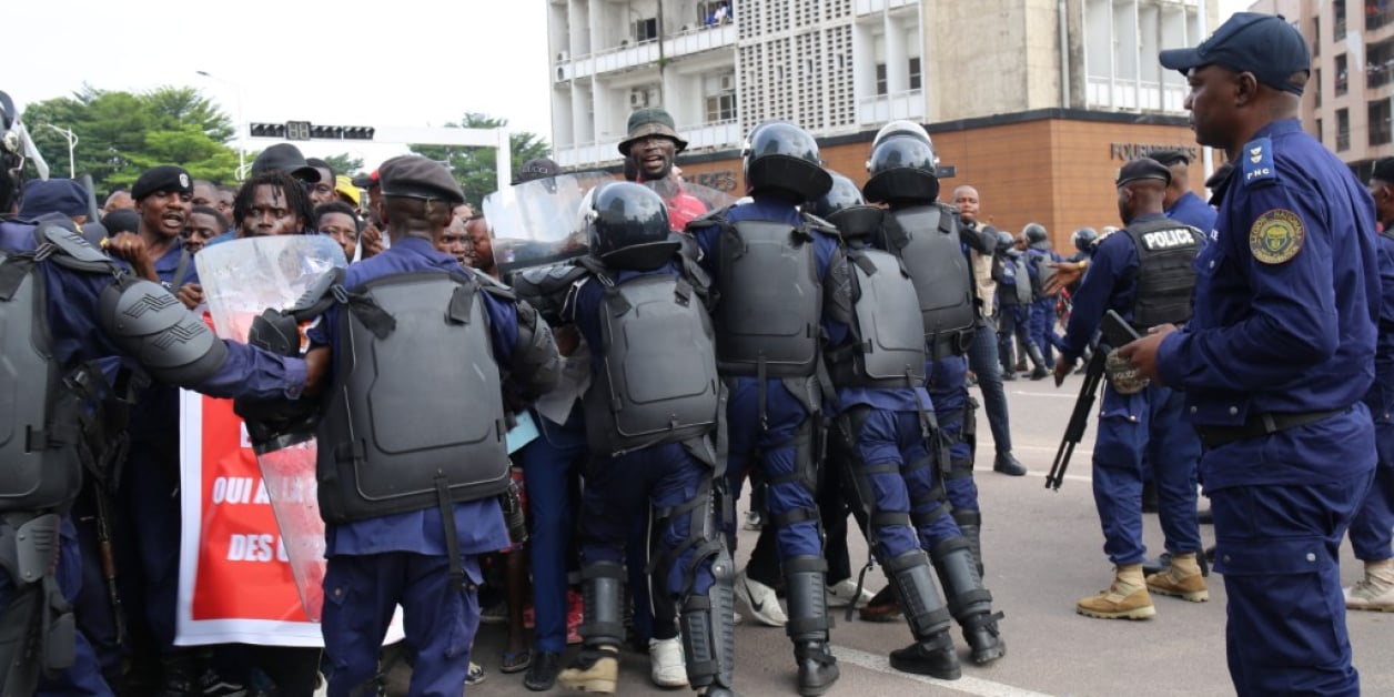 MARCHE DE L'OPPOSITION DE CE 20 MAI 2023 : BIS REPETITA, MÊME SOUS TSHISEKEDI LA SOLDATESQUE DU POUVOIR RÉPRIME SOUS LE FALLACIEUX PRÉTEXTE DE NON-RESPECT D'ITINÉRAIRE !!! Afpcom-20230525-partners-068-aa_25052023_1208560-preview-1256x628-1685084894