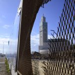Le front de mer en chantier aux abords de la mosquée Hassan II © AntRugeon pour JA