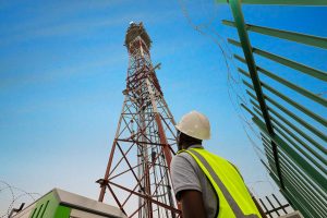 Sur un site d’IHS, au Nigeria. © IHS