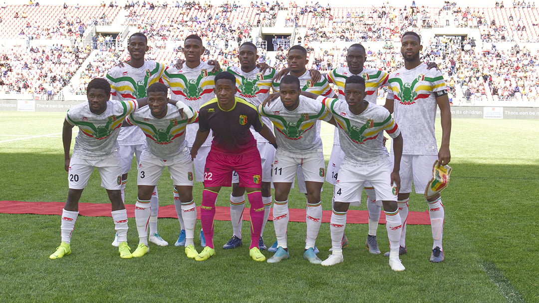 La sélection malienne avant son match contre l'Afrique du Sud, à Port Elizabeth, le 13 octobre 2019 &copy; MICHAEL SHEEHAN/AFP