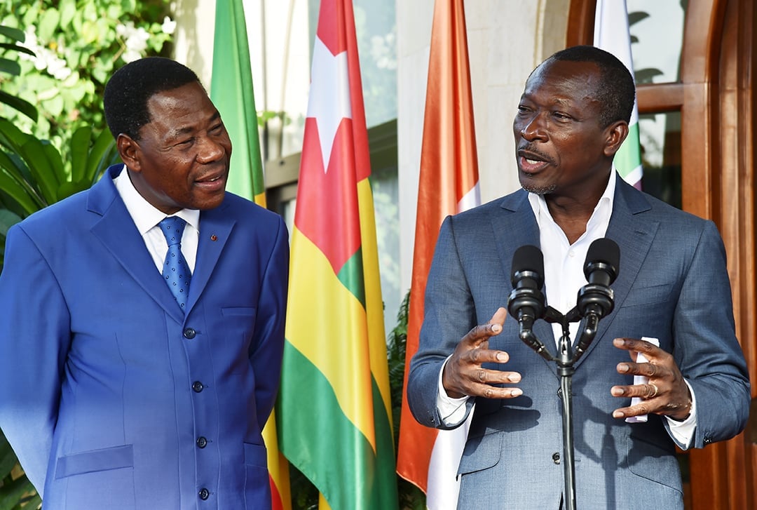 Patrice Talon (à droite) avec l’ancien président Thomas Boni Yayi, à Abidjan, le 18 avril 2016. &copy; ISSOUF SANOGO/AFP