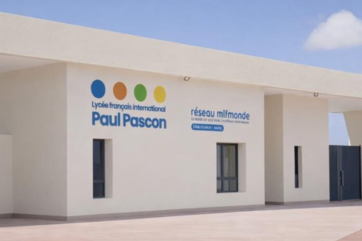 Pascon Maroc : à Laâyoune, un lycée français dans le désert – par Fouad Laroui