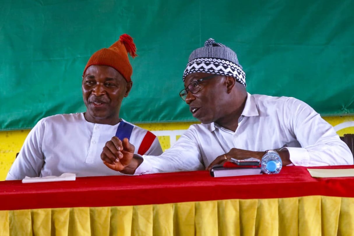 Les opposants bissau-guinéens Fernando Dias da Costa (à g.) et Domingos Simões Pereira.