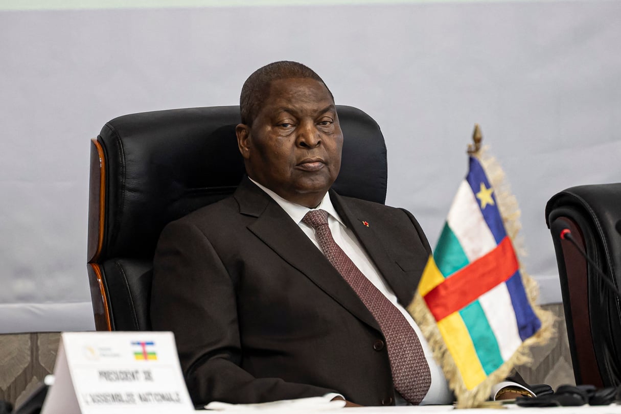 Faustin-Archange Touadéra, le chef de l’État centrafricain, à Bangui, le 1er mars 2025. © PATRICK MEINHARDT / AFP