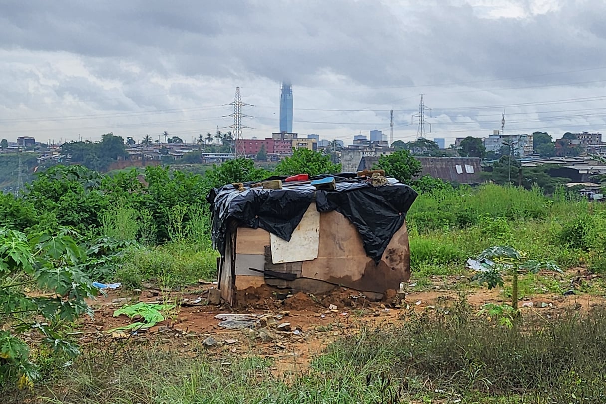 El barrio Banco 1, prolongación Fanny, en Abiyán, fue destruido el 31 de agosto de 2024 como parte de las operaciones de desalojo. © Aïssatou Diallo para JA
