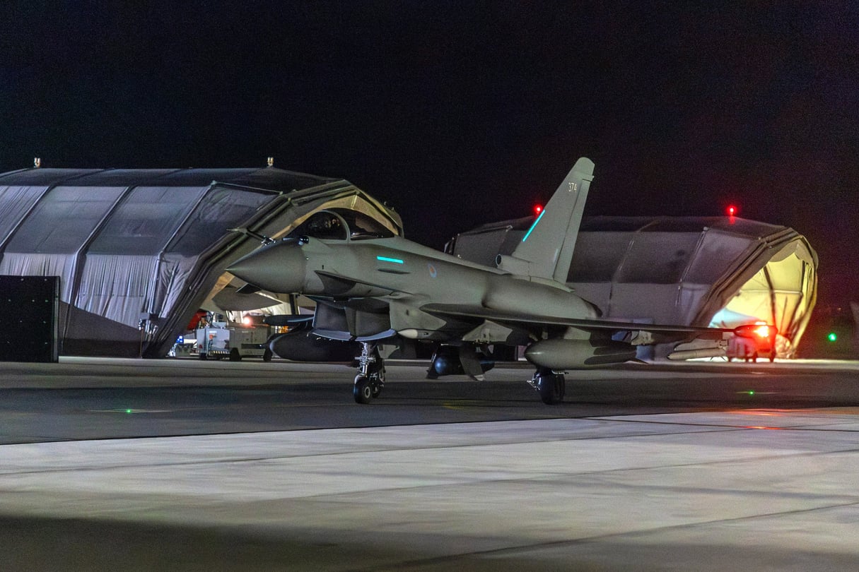 Des avions Typhoon de la Royal Air Force de retour à RAF Akrotiri à Chypre, après des frappes contre des cibles militaires situées au Yémen, le 12 janvier 2024. © Sgt Lee Goddard / MOD / AFP