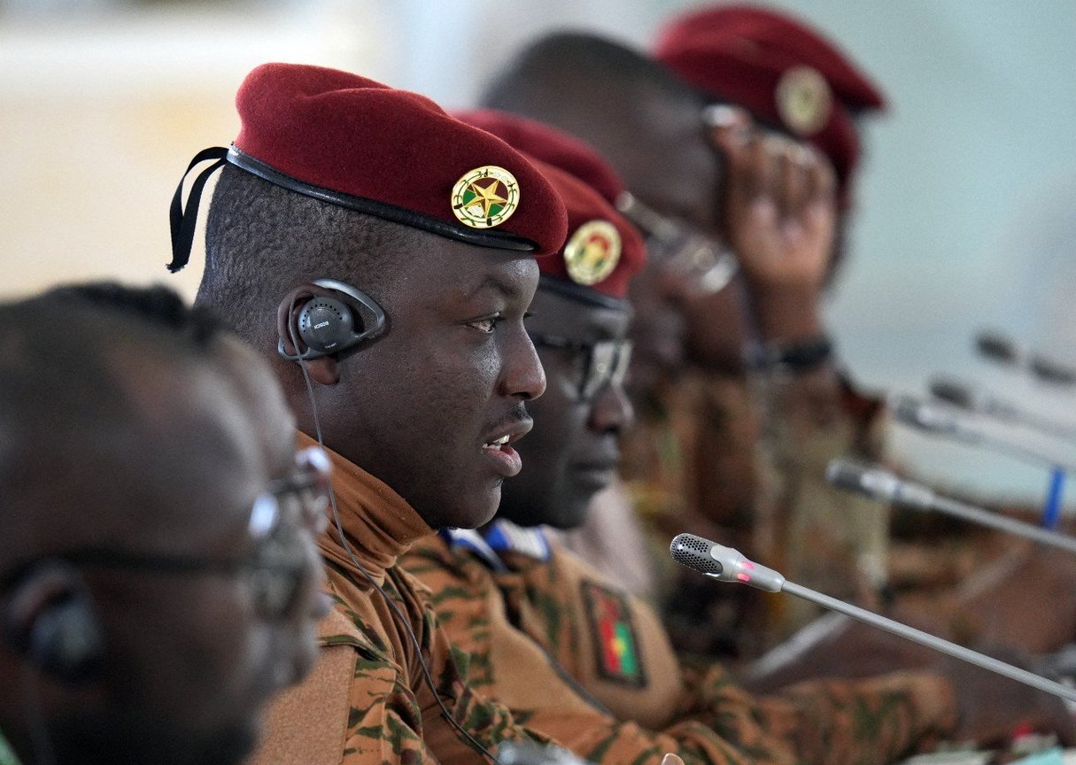 Plusieurs cas d’enlèvements de voix considérées comme hostiles au régime militaire d’Ibrahim Traoré, ont été rapportés ces derniers mois. © Alexey Danichev / Pool / AFP