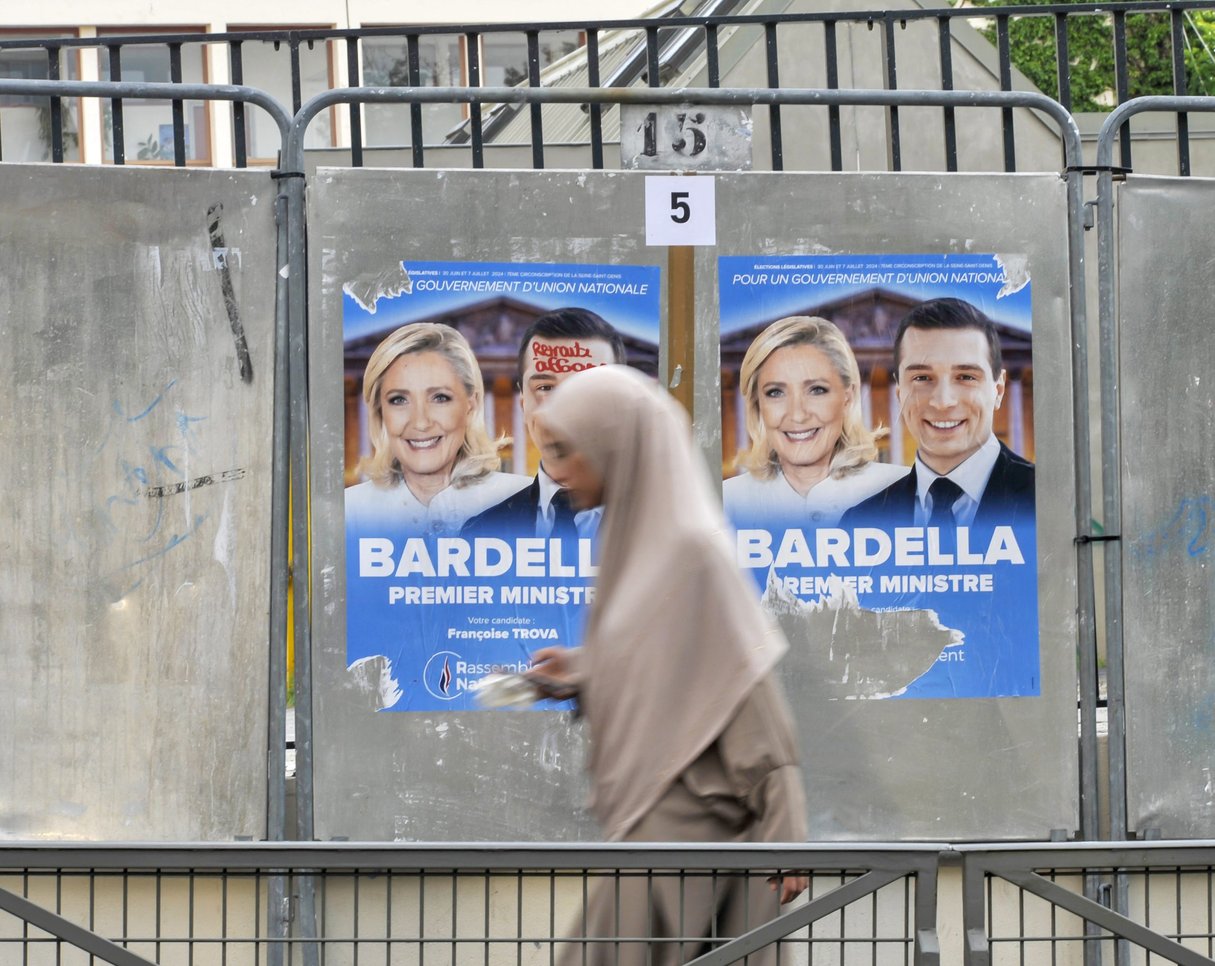 Avant le premier tour des élections législatives françaises du 30 juin 2024, à Bagnolet, en Seine-Saint-Denis (région parisienne). © Serge Attal / Only France via AFP