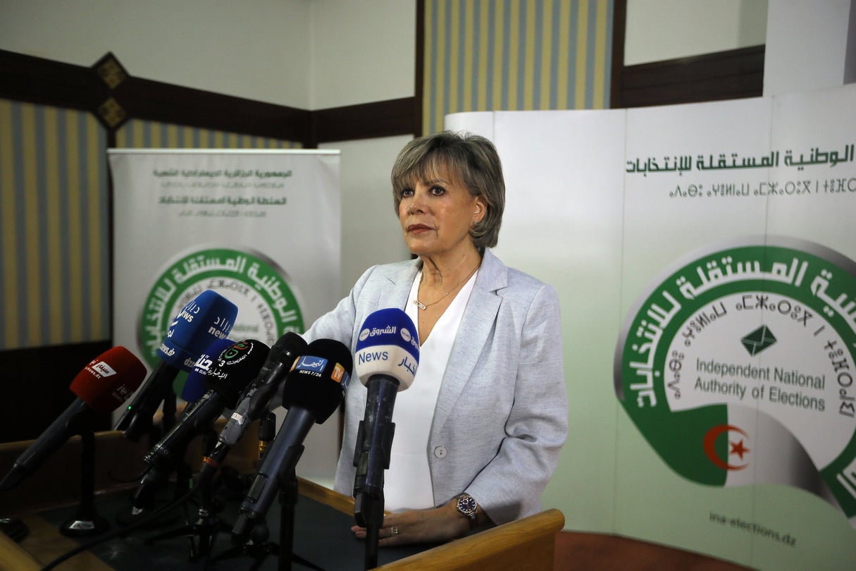 Zoubida Assoul, présidente de l’Union pour le changement et le progrès (UCP) et candidate à l’élection présidentielle du 7 septembre, à Alger, le 11 juin 2024. © Anis Belghoul/PPAgency/SIPA