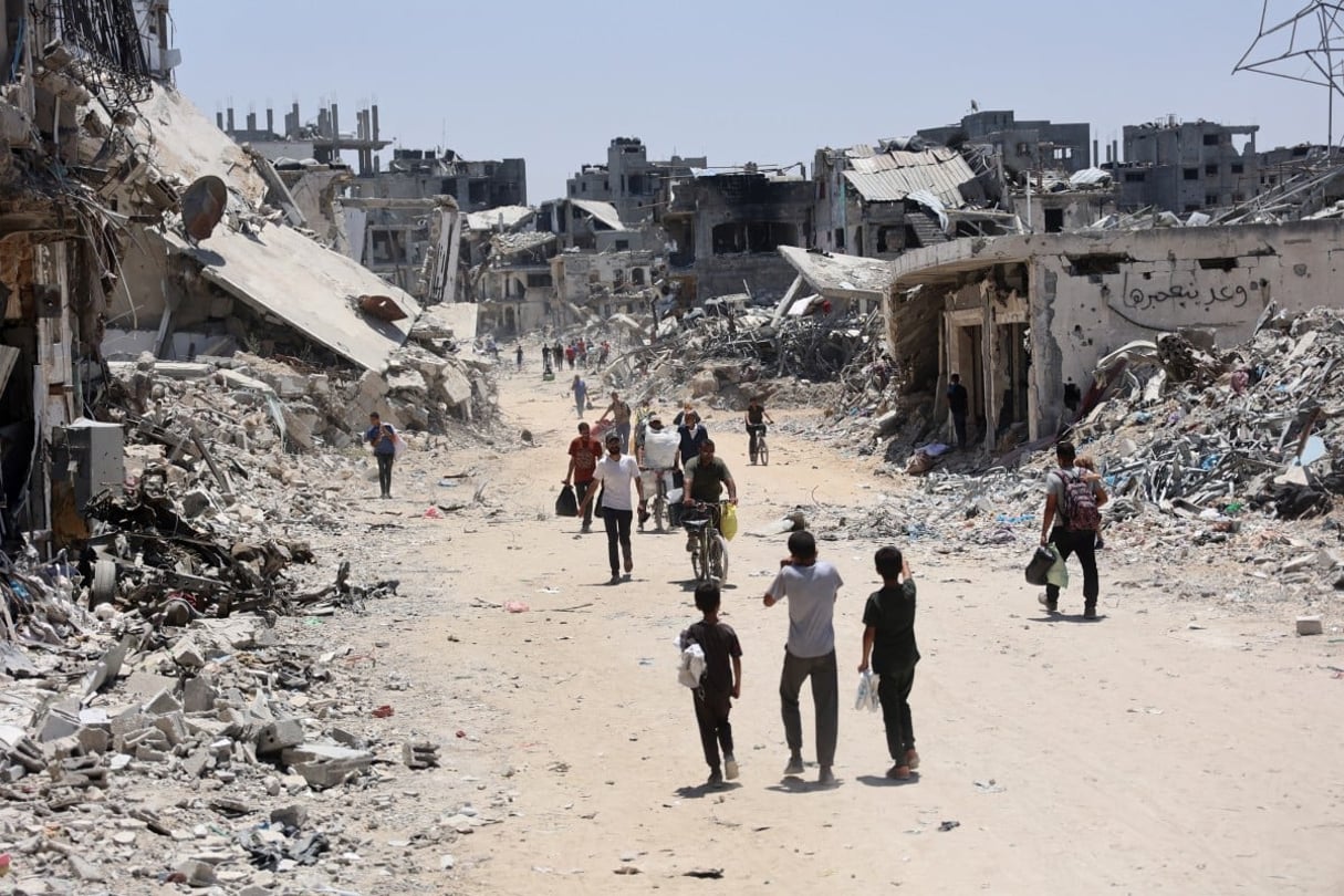 Décombres après le retrait de l’armée israélienne du quartier de Shujaiya, à l’est de la ville de Gaza, le 11 juillet 2024. © Omar AL-QATTAA / AFP