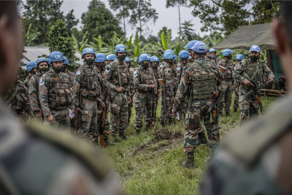 Des Casques bleus de la Monusco déployés près de Kibumba, au nord de Goma, le 28 janvier 2022. © Moses Sawasawa/AP/SIPA