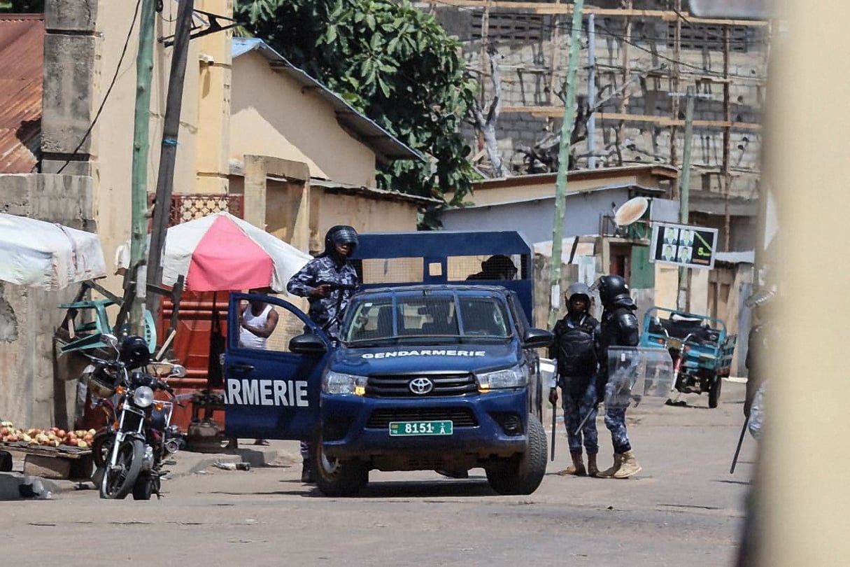 Des policiers togolais, lors d’une manifestations à Lomé, le 6 juin 2025. © Photo by AFP
