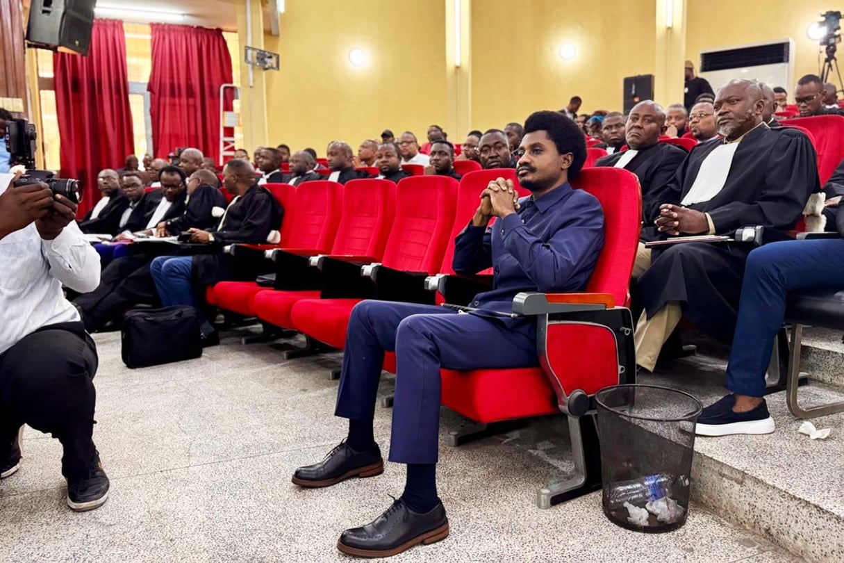 Procès de Constant Mutamba en RDC : l’ex-ministre se défend en ...