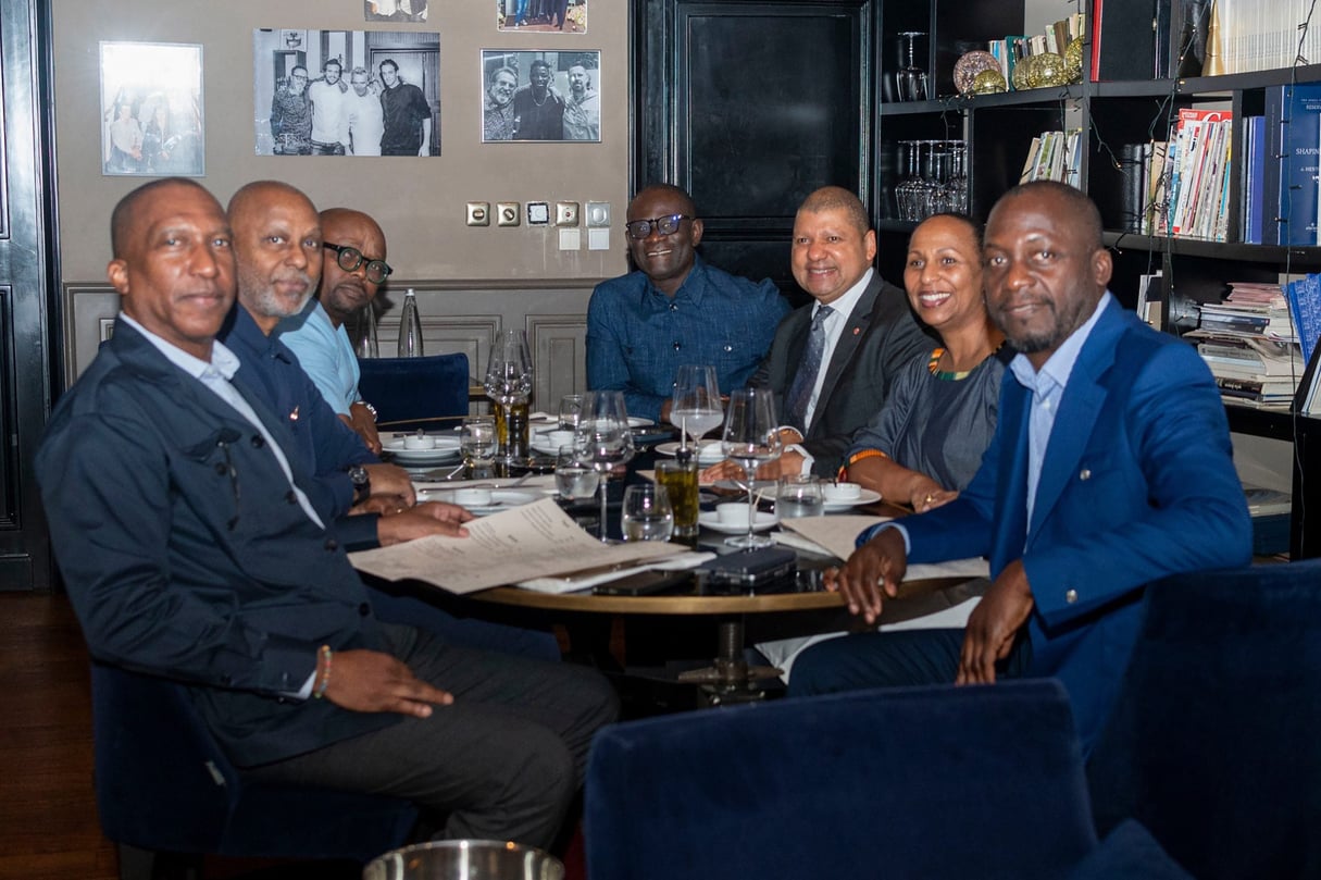 Un déjeuner stratégique à Abidjan en juin 2026 autour de Jean-Louis Billon, entouré de figures clés du PDCI