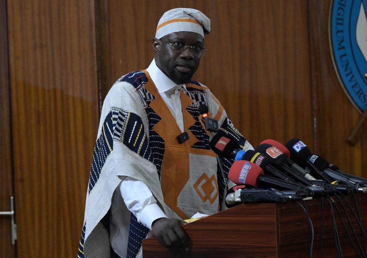 Le Premier ministre du Sénégal, Ousmane Sonko, lors d’une conférence à l’université Cheick Anta Diop de Dakar, le 16 mai 2024. © SEYLLOU / AFP.