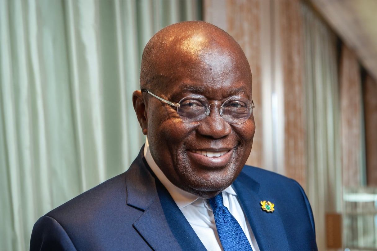 Nana Akufo-Addo, président du Ghana, lors d’une interview accordée à Jeune Afrique et The Africa Report, à Paris, le 13 octobre 2022. © Vincent Fournier pour JA