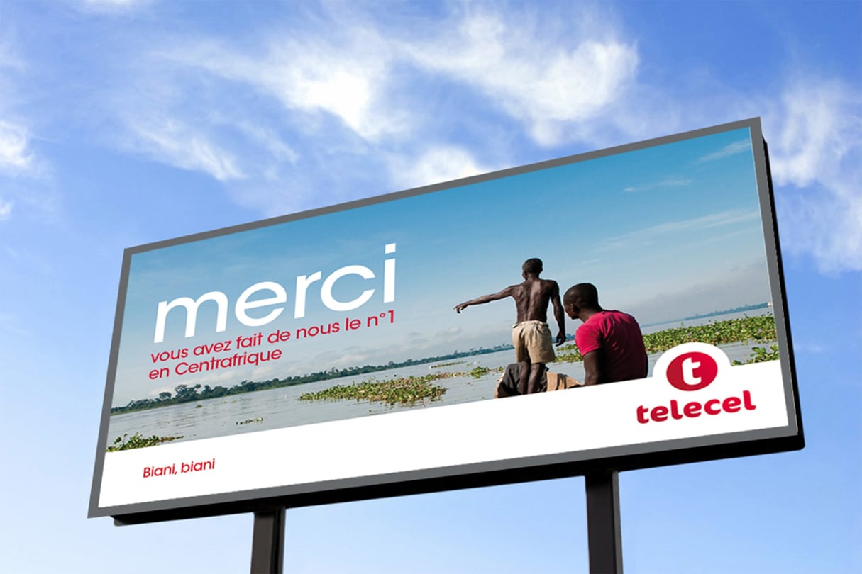 Panneau publicitaire à Bangui, en Centrafrique. © TELECEL