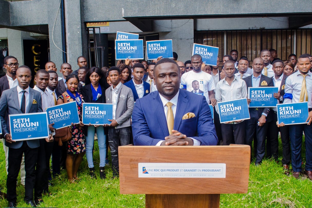 Seth Kikuni lors de la campagne présidentielle en RDC, en novembre 2018. © X Seth Kikuni