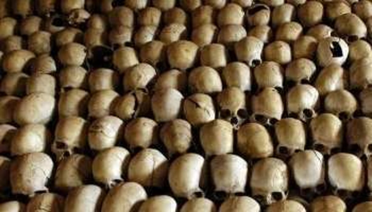 Crânes de victimes du génocide rwandais de 1994 au mémorial de Ntarama © AFP