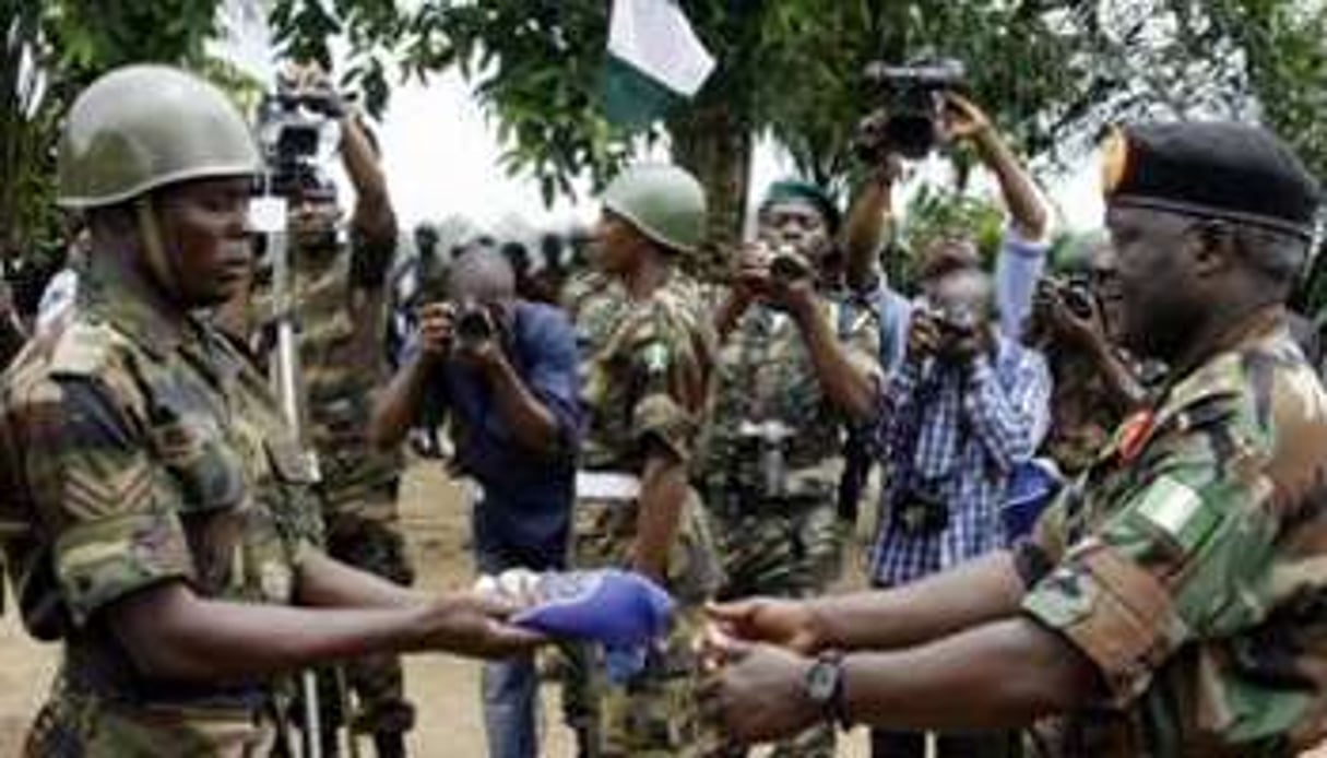 L’armée nigériane se retire de la péninsule de Bakassi en 2008 © AFP