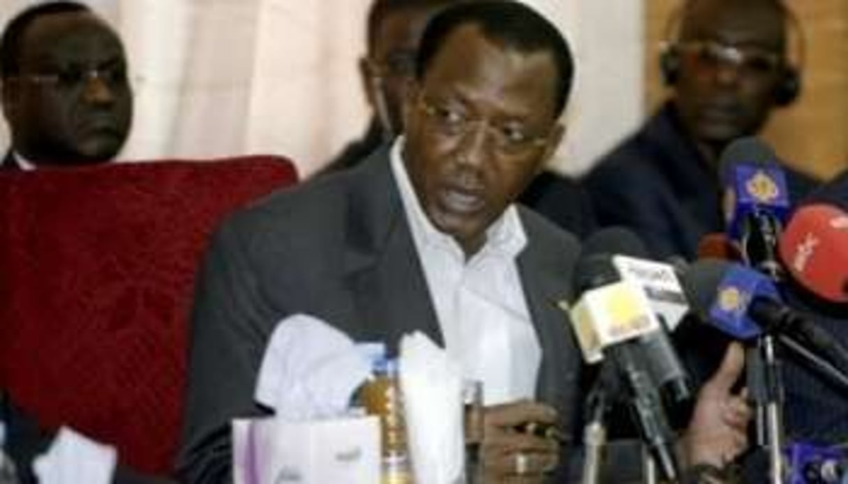 Le président tchadien Idriss Déby Itno, le 8 février 2010 à Khartoum. © AFP