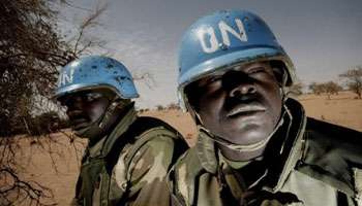 Des soldats de l’ONU au Darfour, en mars 2008. © AFP