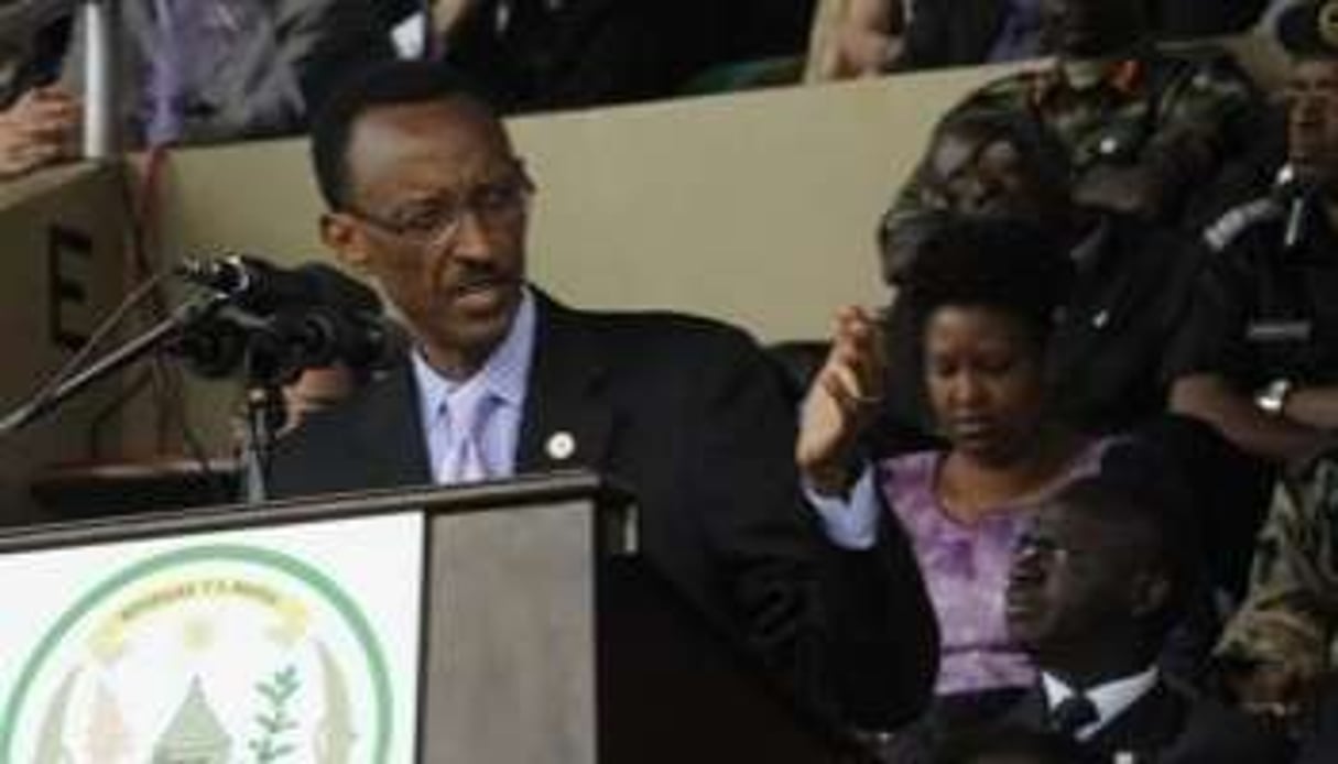 Paul Kagame, président du Rwanda, prononce un discours, le 7 avril 2010 à Kigali. © AFP.