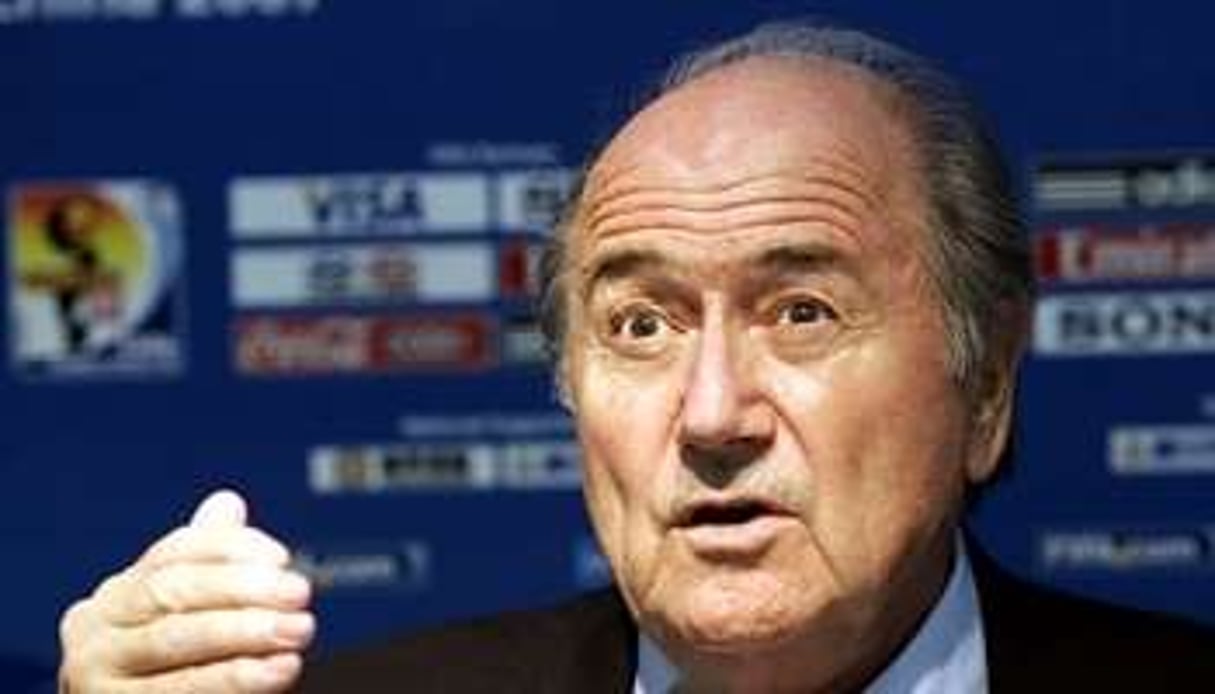 Le président de la Fifa, Sepp Blatter, change progressivement de discours sur l’arbitrage vidéo. © D.R.
