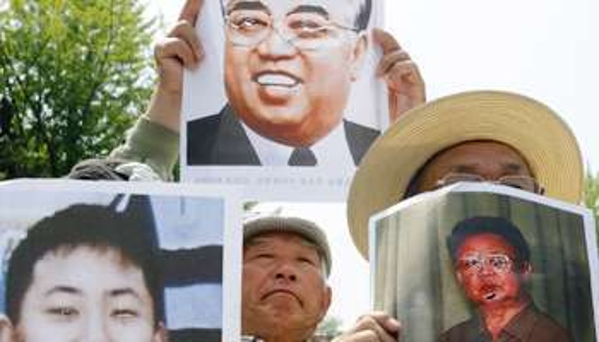 Une manifestation en Corée du Sud en mai, pour dénoncer le système héréditaire nord-coréen. © Reuters