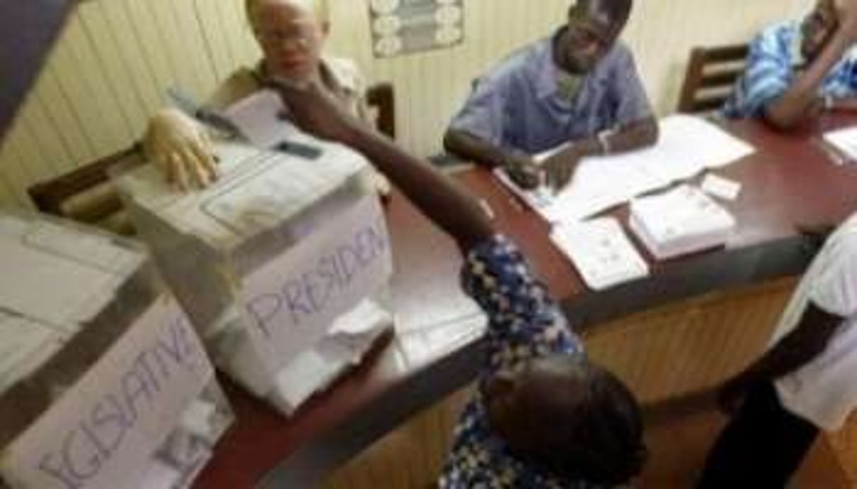 Élections présidentielle et législatives en Centrafrique le 8 mai 2005. © AFP