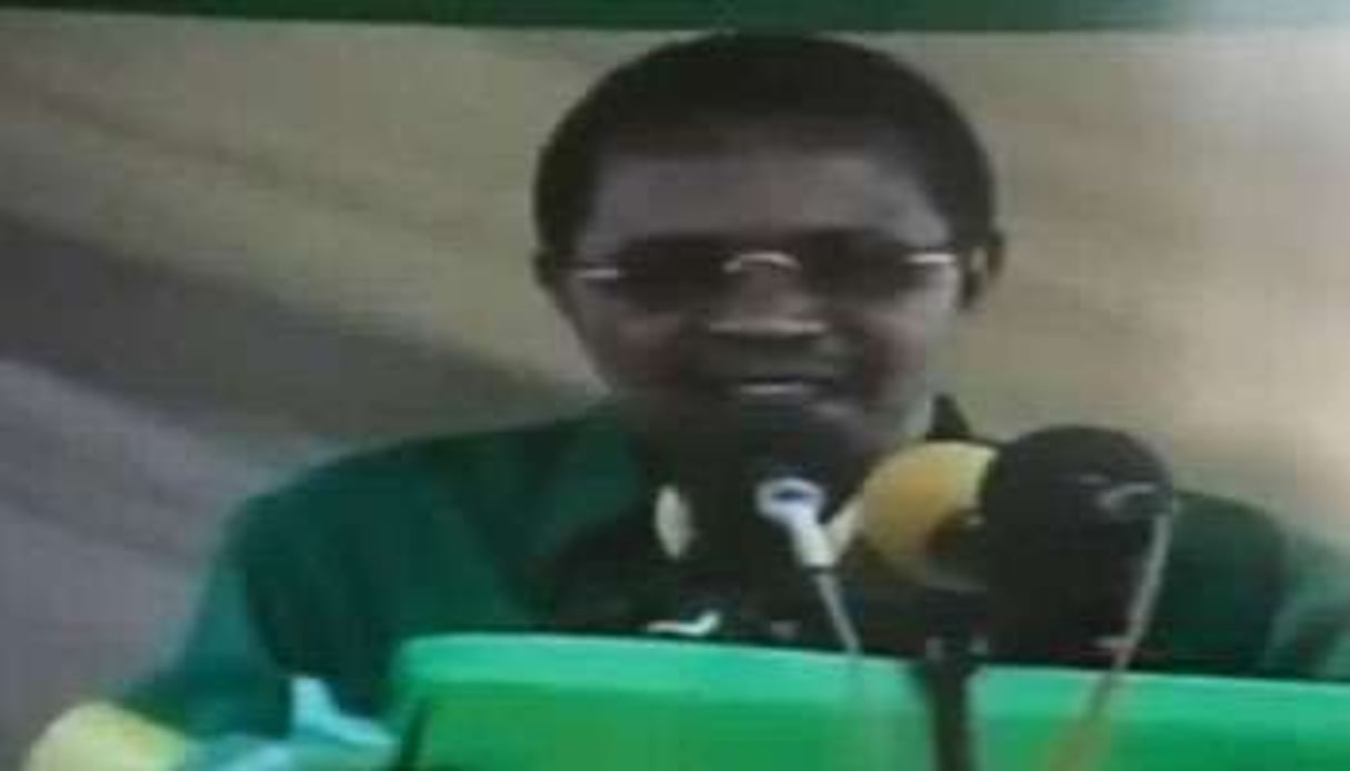 Le président Jakaya Kikwete, avant qu’il s’écroule au milieu de son discours, le 21 août. © Capture d’écran