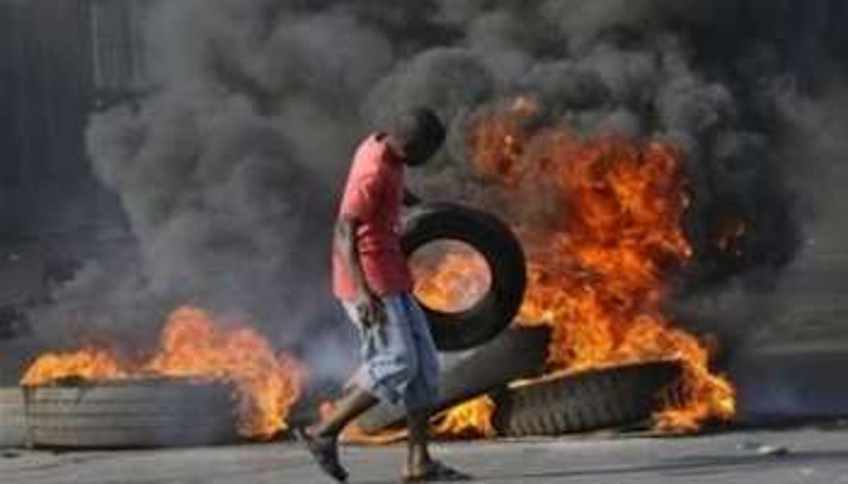 A Maputo, les émeutes ont fait officiellement trois tués, le double selon des sources humanitaires © Reuters/Grant Lee Neuenburg