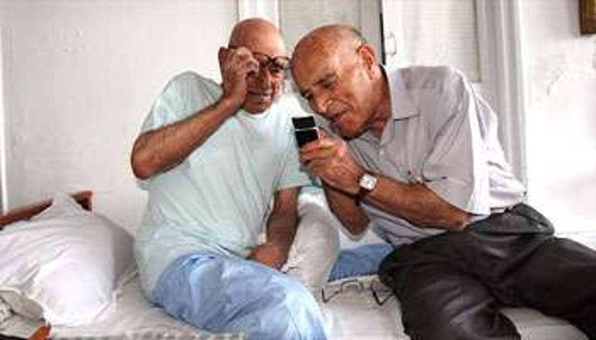 Deux frères à Sfax. Avec la prévention, l’espérance de vie sans incapacité est à 65 ans. © ONS ABID