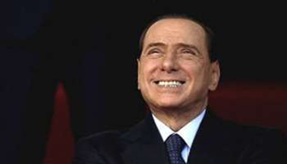 Le journal du frère de Silvio Berlusconi s’en prend systématiquement aux ennemis du Cavaliere. © AFP