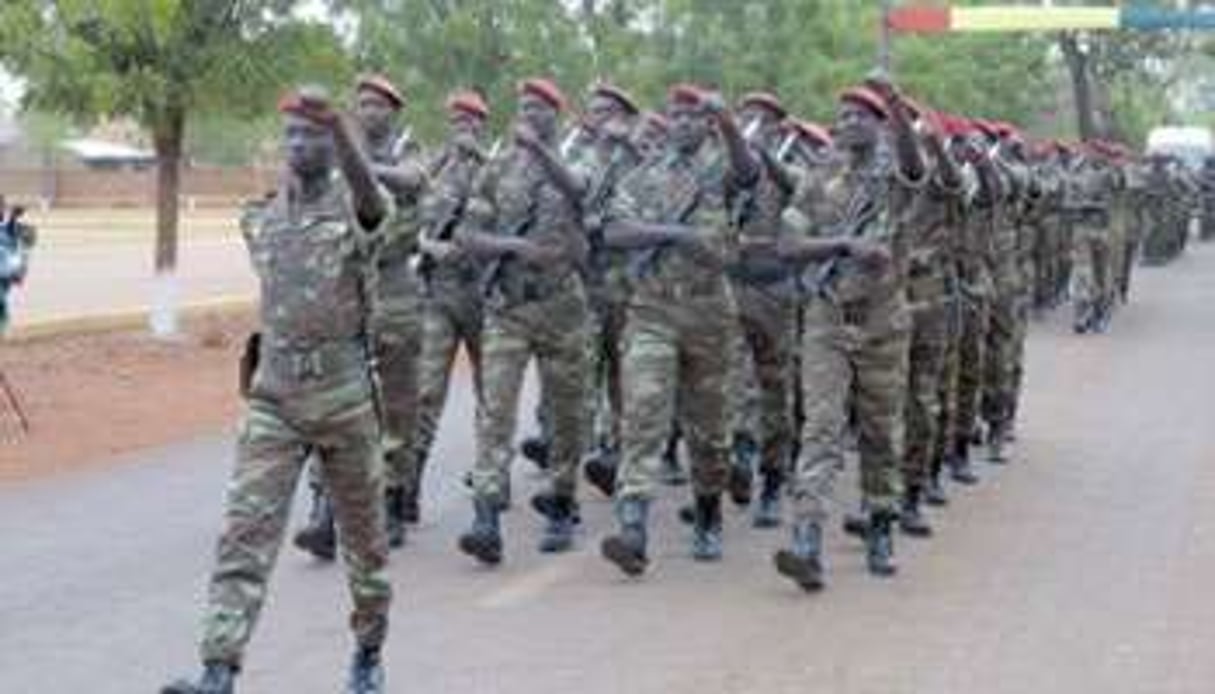 Des militaires maliens au cours du défilé du cinquantenaire, le 22 septembre. © D.R.