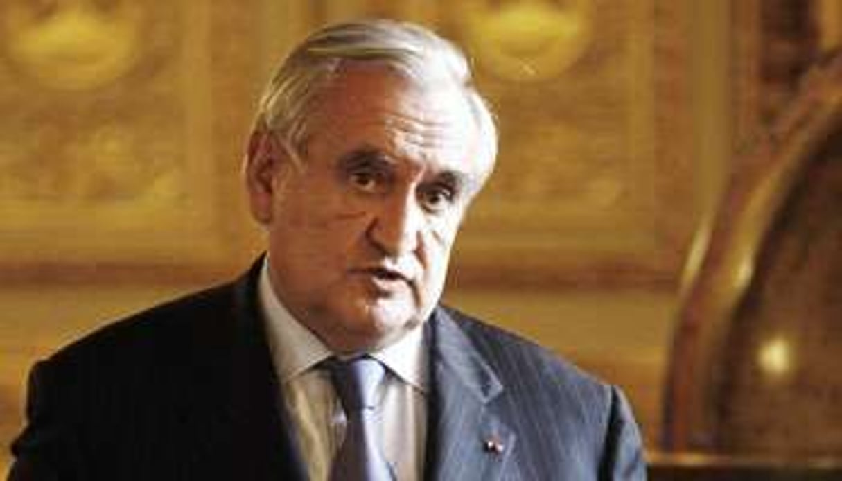 Jean-Pierre Raffarin a été chargé de la coopération économique franco-algérienne. © FACELLY/SIPA