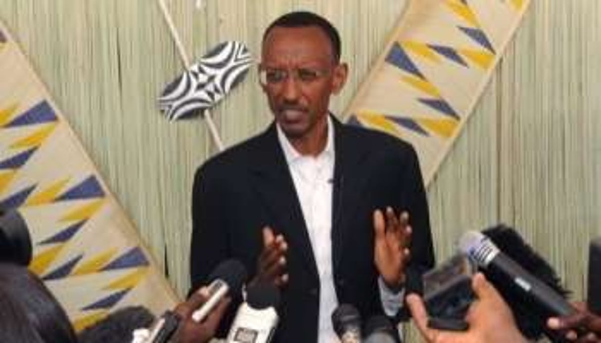 Paul Kagame, ici le 9 août 2010 à Kigali, tente de rassurer les exilés rwandais. © AFP