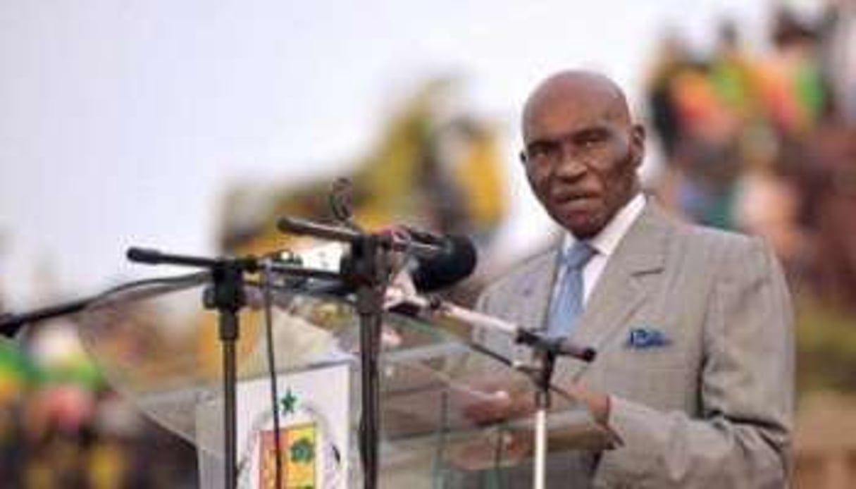 Abdoulaye Wade devra défendre la légitimité de sa candidature à la présidentielle de 2012. © AFP