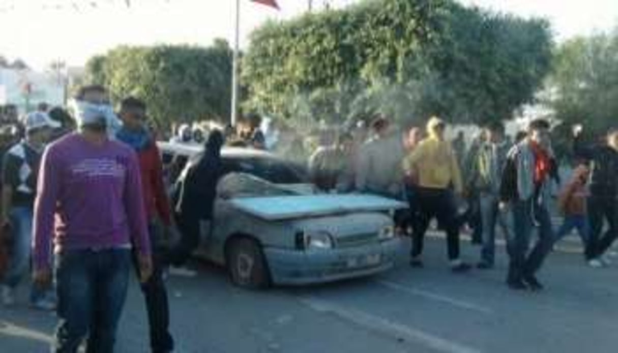 Manifestants dans le rues de Sidi Bouzid, la semaine dernière. © D.R.