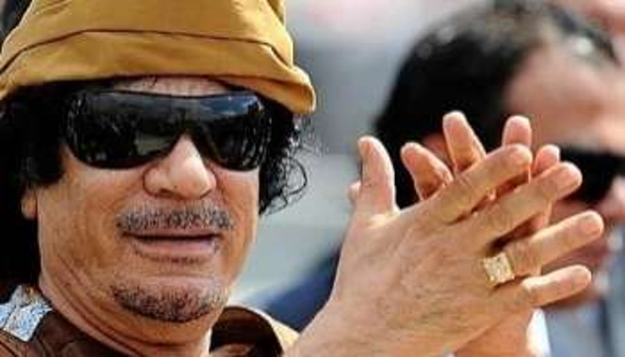 Pour Mouammar Kaddafi, il n’y a pas mieux que Ben Ali pour la Tunisie. © AFP