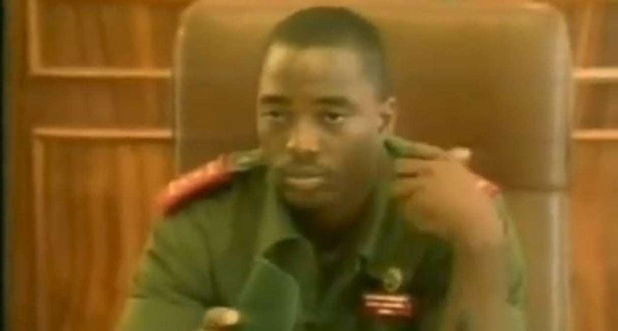 Joseph Kabila à la télévision nationale congolaise, le 16 janvier 2001. © Capture d’écran / YouTube / INA