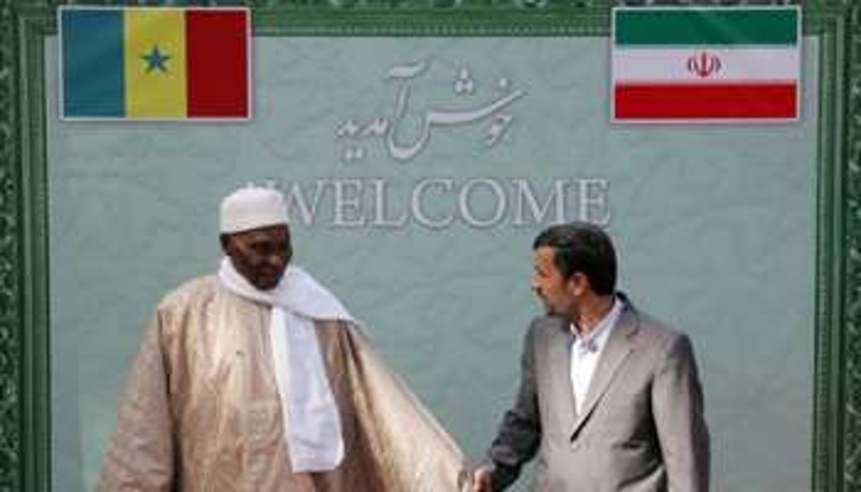 Abdoulaye Wade et Mahmoud Ahmadinejad, le 17 octobre 2009 à Téhéran. © AFP