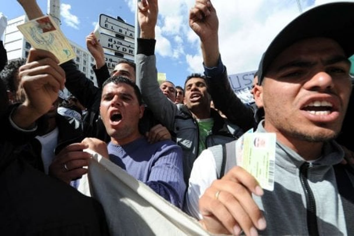 Algérie: des étudiants demandent à Bouteflika une réforme de l’université © AFP
