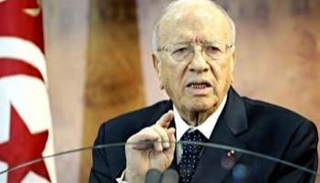 Béji Caïd Essebsi a tenté de répondre aux questions des Tunisiens sur la transition. © AFP