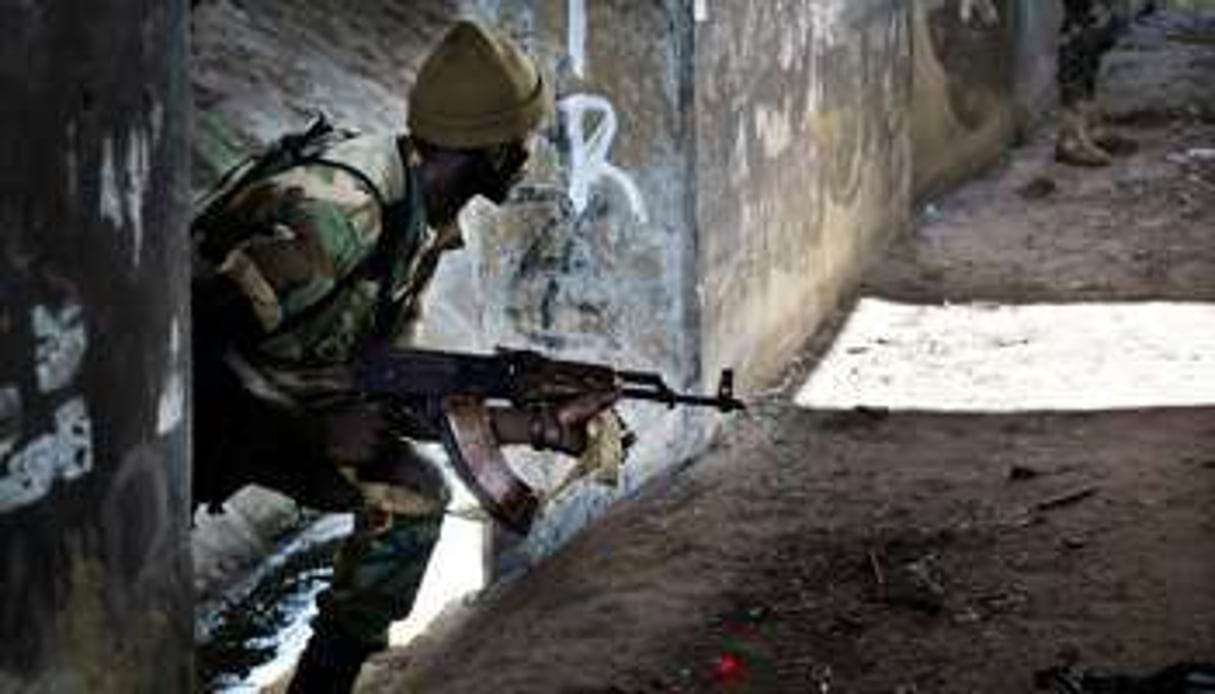 Les FRCI, lors de l’assaut final à Abidjan, le 4 avril. © Reuters