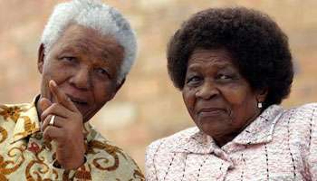 Le mari d’Albertina Sisulu a également été emprisonné à Robben Island, aux côtés de Mandela. © AFP