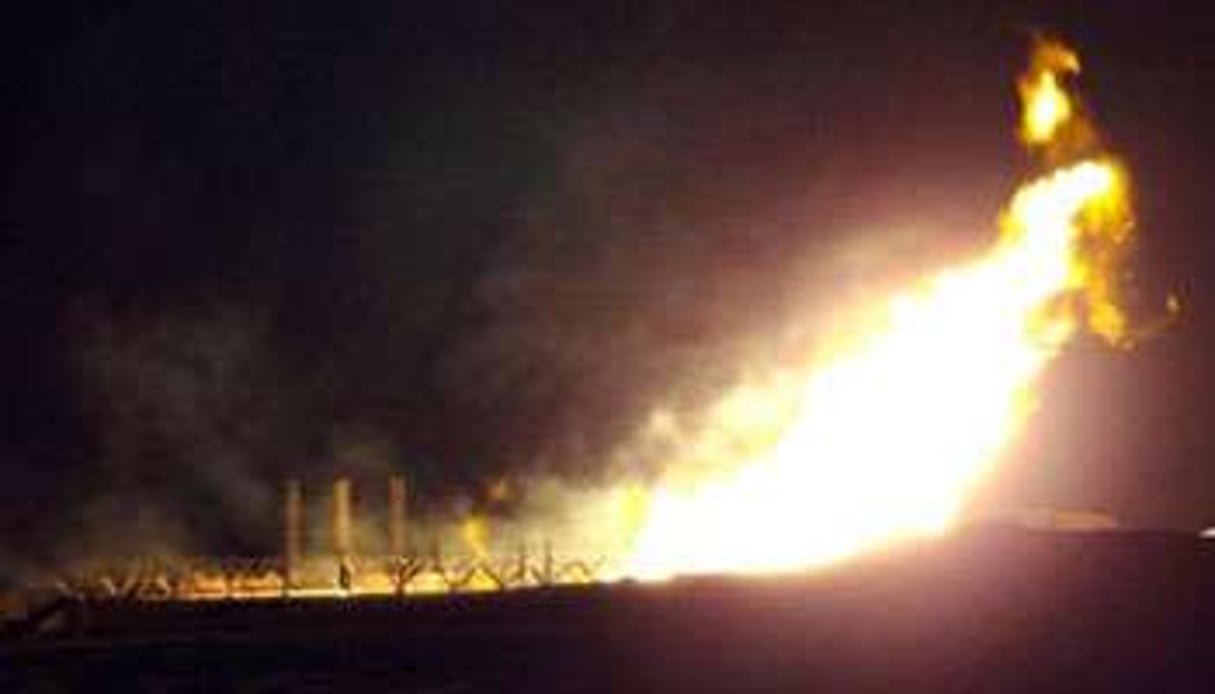Nouvelle explosion d’un gazoduc dans le Sinaï le 4 juillet 2011. © AFP